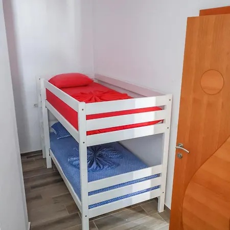 Filipi Otel *